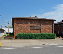 6450 FARMDALE Rd in Barboursville, WV - Building Photo - Building Photo