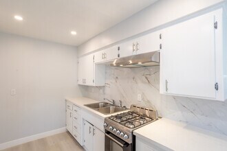 Copper Kettle Apartments in Lompoc, CA - Building Photo - Building Photo