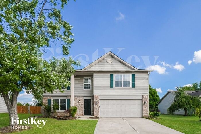 10267 Plantana Blvd in Fishers, IN - Foto de edificio