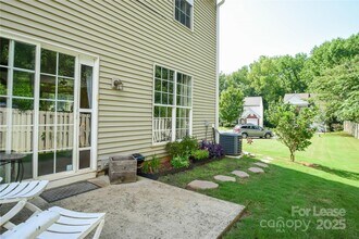 2121 Kaybird Ln in Charlotte, NC - Building Photo - Building Photo