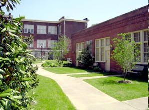 Penn Warren in Clarksville, TN - Building Photo - Building Photo