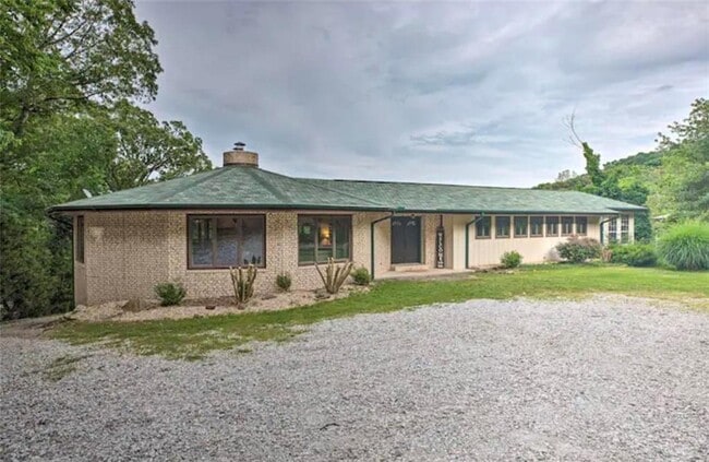 18884 Coppermine Rd in Rogers, AR - Building Photo - Building Photo