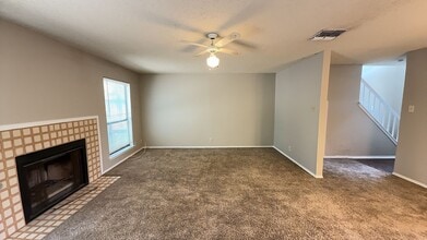 6931 Wright Way St in San Antonio, TX - Building Photo - Building Photo