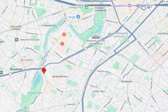 61 S Huntington Ave, Unit 301 in Boston, MA - Building Photo - Building Photo