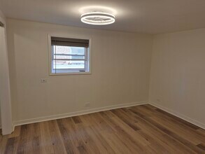 2458 W 111th St, Unit Garden in Chicago, IL - Building Photo - Building Photo
