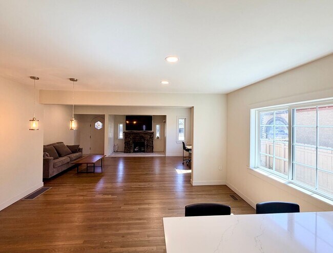 557 S University Blvd in Denver, CO - Building Photo - Building Photo