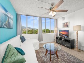 111 Kahului Beach Rd, Unit D406 in Kahului, HI - Building Photo