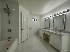 1558 Guadalajara Ave in Brownsville, TX - Building Photo - Building Photo