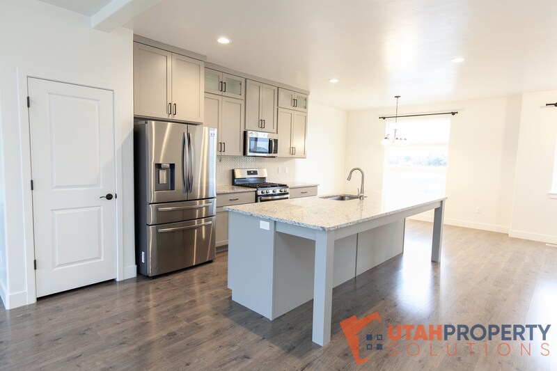 468 S 700 W in American Fork, UT - Foto de edificio