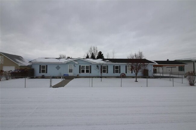 705 F St in Townsend, MT - Building Photo - Building Photo