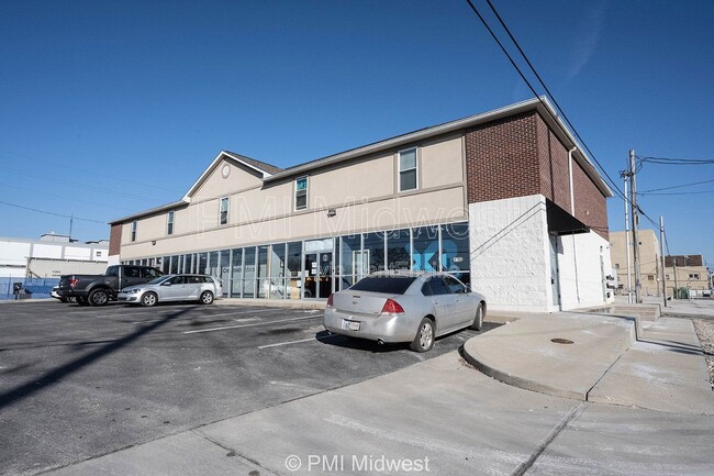 property at 1702 W Michigan St