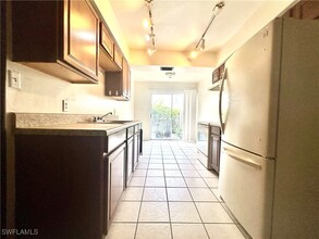 2105 Canal St in Ft. Myers, FL - Building Photo - Building Photo