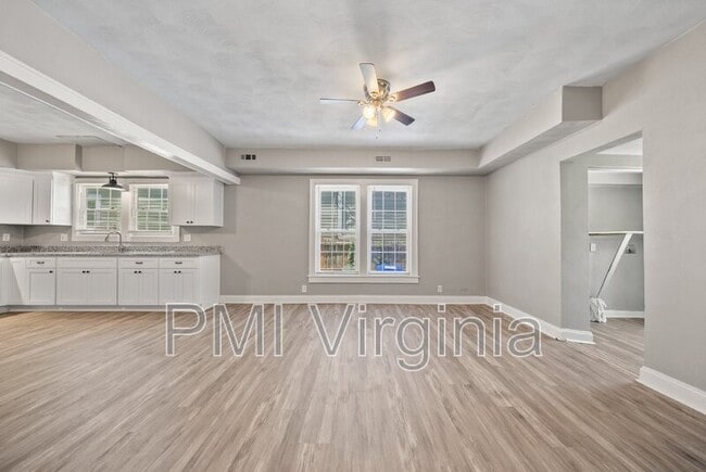 259 A View Ave in Norfolk, VA - Building Photo - Building Photo