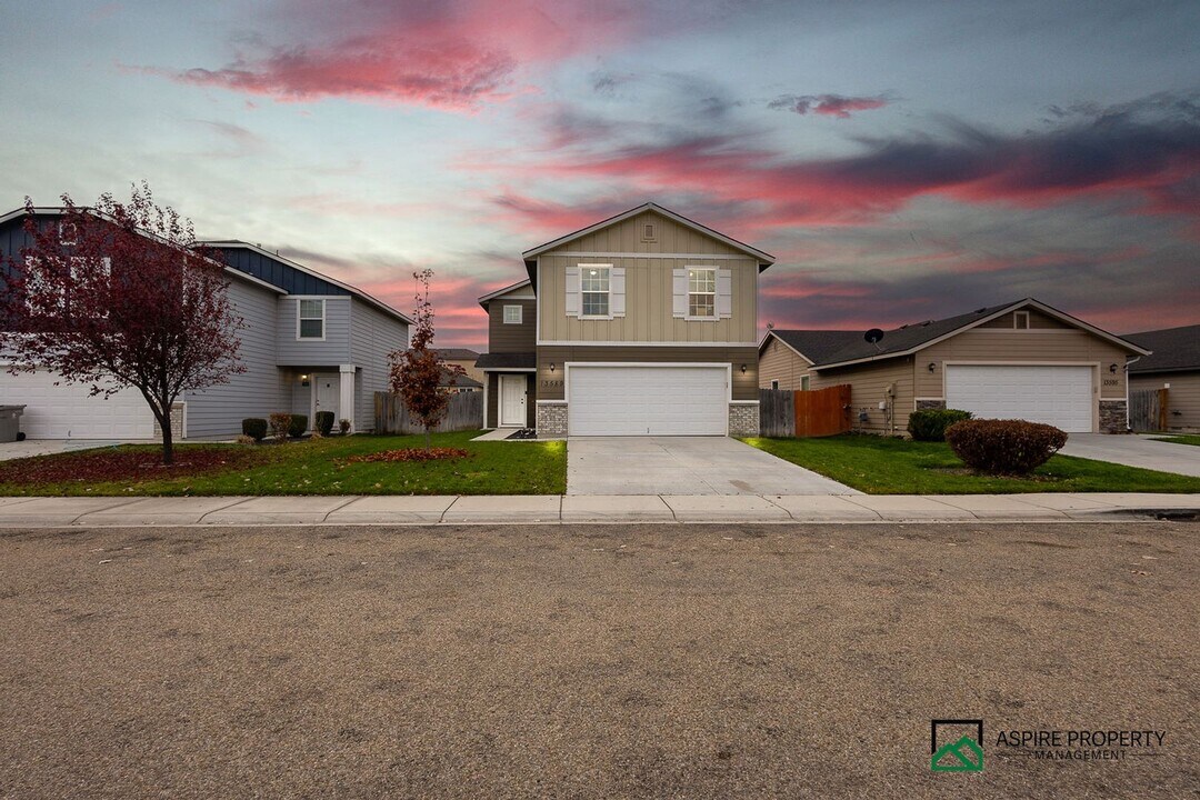 13589 Orlando St in Caldwell, ID - Building Photo