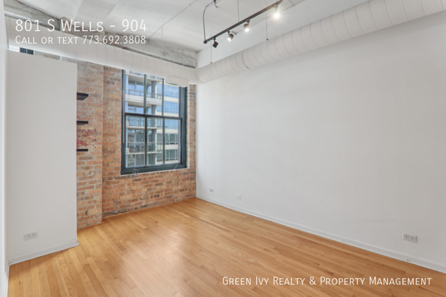 property at 801 S Wells St