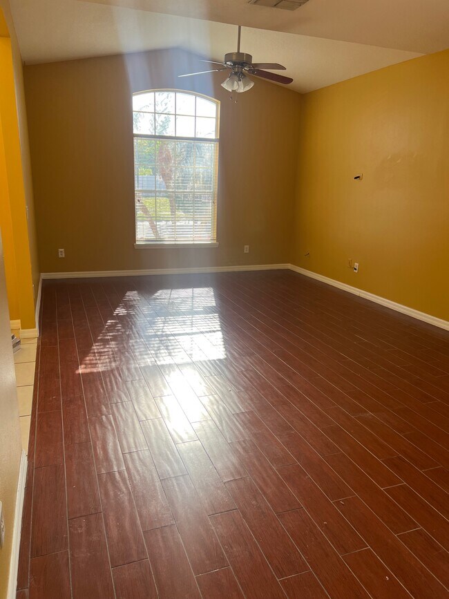 4359 Spring Blossom Dr in Kissimmee, FL - Building Photo - Building Photo