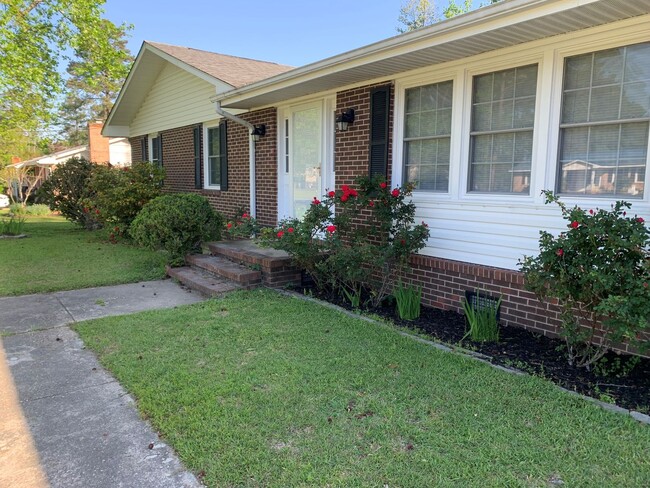 23 Edith Dr in Jacksonville, NC - Building Photo - Building Photo