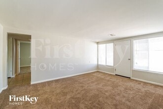 2238 E Paradise Ln in Phoenix, AZ - Building Photo - Building Photo