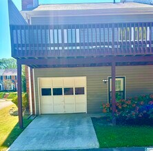 2212 Ascot Ln in Vestavia Hills, AL - Building Photo - Building Photo