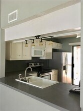 8419 Fathom Cir in Austin, TX - Building Photo - Building Photo