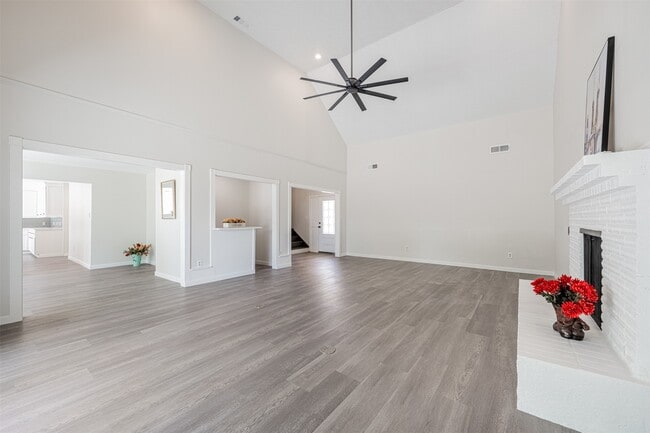 property at 6215 Portal Dr