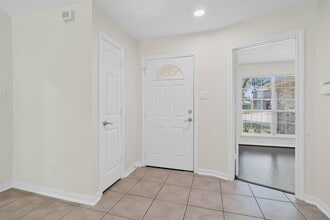 10322 Ivy Oaks Ln in Houston, TX - Building Photo - Building Photo