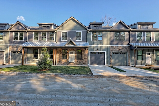 18 Living Waters Wy in Clayton, GA - Building Photo - Building Photo