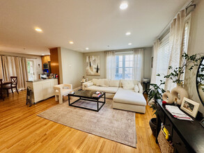 2 Aramon St, Unit 1 in Boston, MA - Building Photo - Building Photo