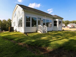 16001 Maclear Dr in Midlothian, VA - Building Photo - Building Photo