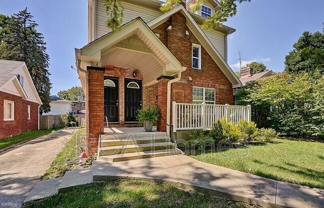 property at 52 Jenny Ln