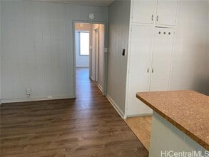 209 Puuhue Pl in Honolulu, HI - Building Photo - Building Photo