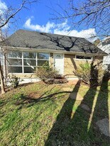 113 Bryant Dr in Pittsburgh, PA - Building Photo