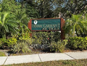 6764 Fairway Gardens Dr in Bradenton, FL - Building Photo - Building Photo