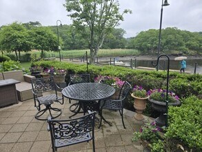 88 Wharf St in Milton, MA - Building Photo - Building Photo