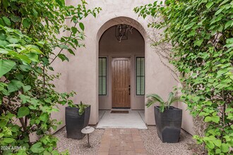 9413 E Hidden Spur Trail in Scottsdale, AZ - Building Photo - Building Photo