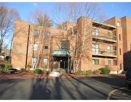 123 Elm St, Unit A-11 in Quincy, MA - Building Photo