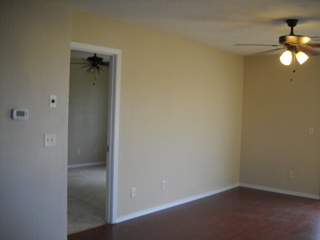 10234 S Sandstone Dr in Miracle Valley, AZ - Building Photo - Building Photo