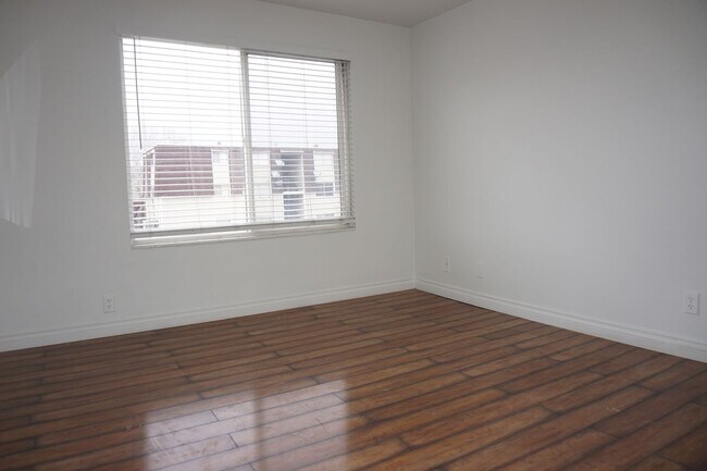 1689 W 8295 S in West Jordan, UT - Building Photo - Building Photo