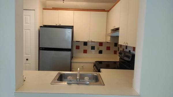 14917 SW 104th St, Unit 14 in Miami, FL - Foto de edificio - Building Photo