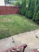 398 Wellington Ave in Cranston, RI - Building Photo - Building Photo