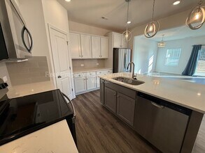 206 Solacium Ln in Greensboro, NC - Building Photo - Building Photo