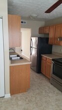 12 Oneonta Dr in Newport News, VA - Building Photo - Building Photo
