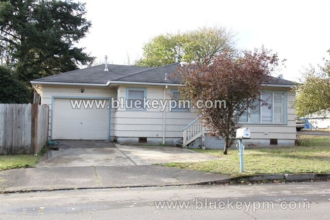 property at 5207 SE 109th Ave