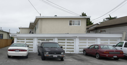 1544 38th Ave in Oakland, CA - Foto de edificio - Building Photo