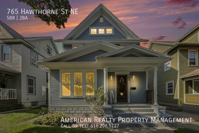 property at 765 Hawthorne St NE