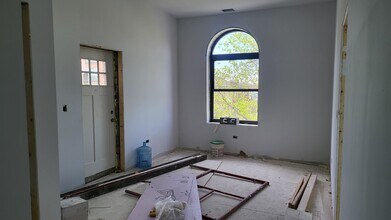 831 S Western Ave in Chicago, IL - Building Photo - Building Photo