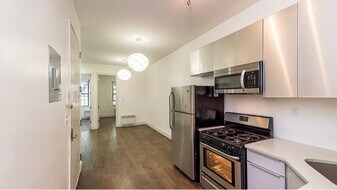 222 Suydam St in Brooklyn, NY - Building Photo