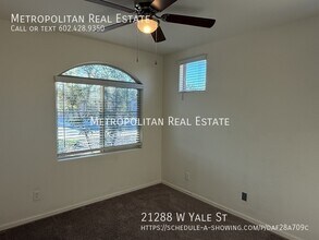 21288 W Yale St in Buckeye, AZ - Foto de edificio - Building Photo