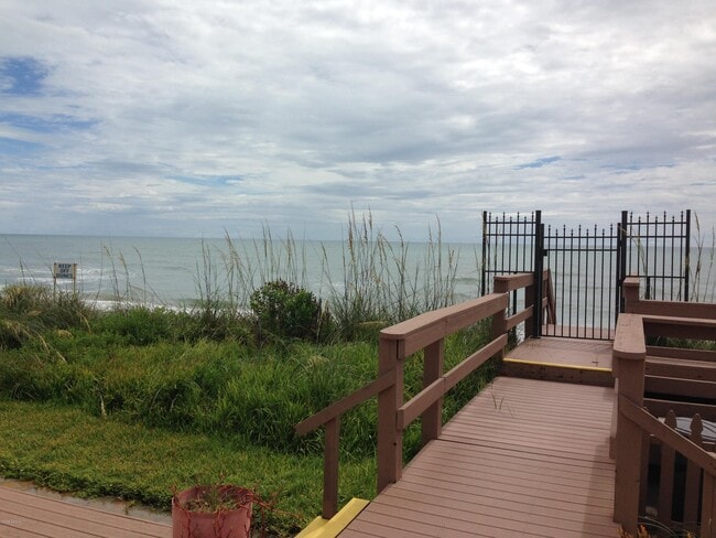 property at 199 Jimmy Buffett Mem Hwy