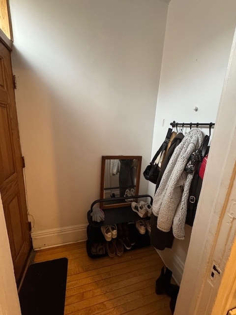 2222 W Dickens Ave, Unit Apt 1 in Chicago, IL - Building Photo - Building Photo